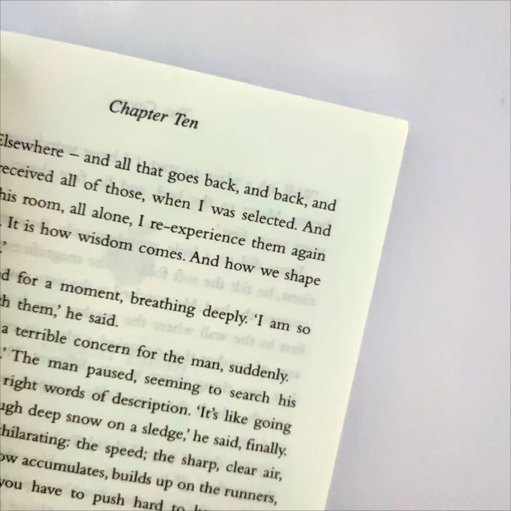 The Giver Lois Lowry Newbery Award Science Fiction English Version Novel Story Book Tale