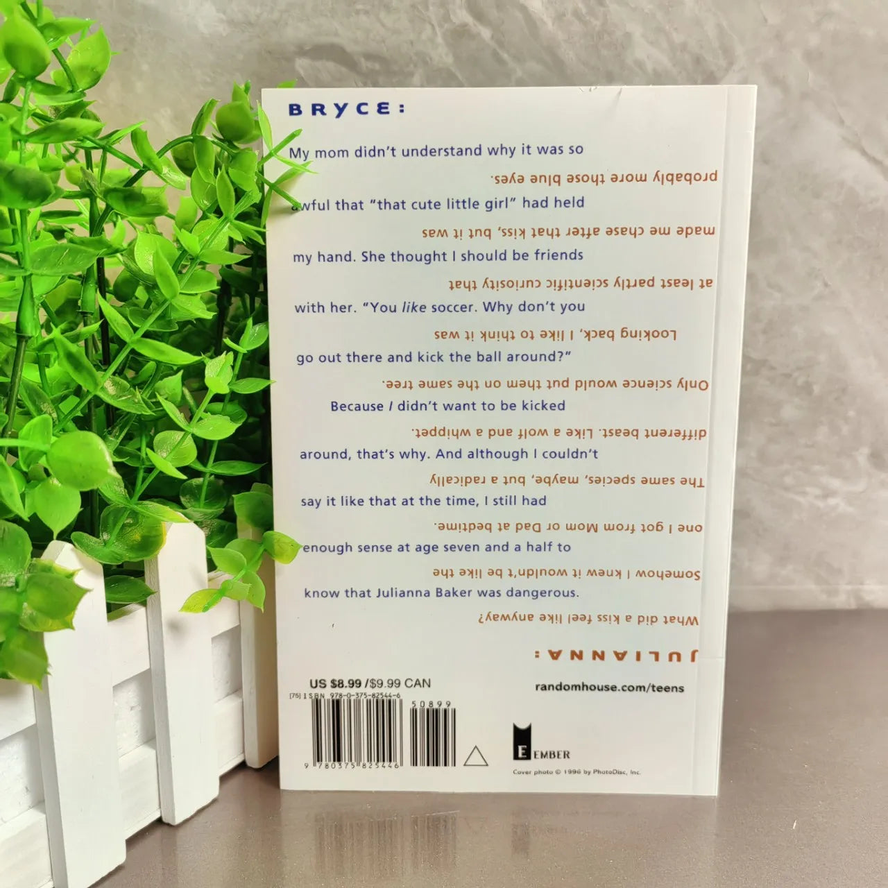 Flipped Wendelin Van Draanen, Bestselling books in English Film on novel based